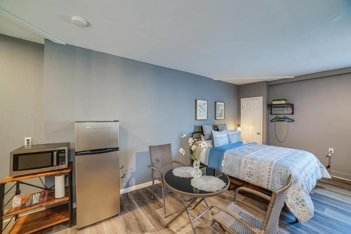 מורנו ואלי Spacious Studio With Private Entry מראה חיצוני תמונה